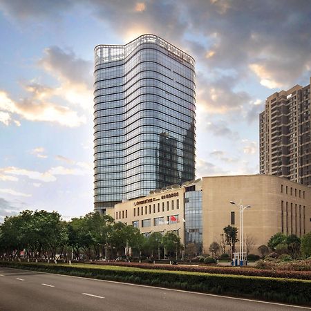 Doubletree By Hilton Ningbo Beilun Hotel Exterior photo
