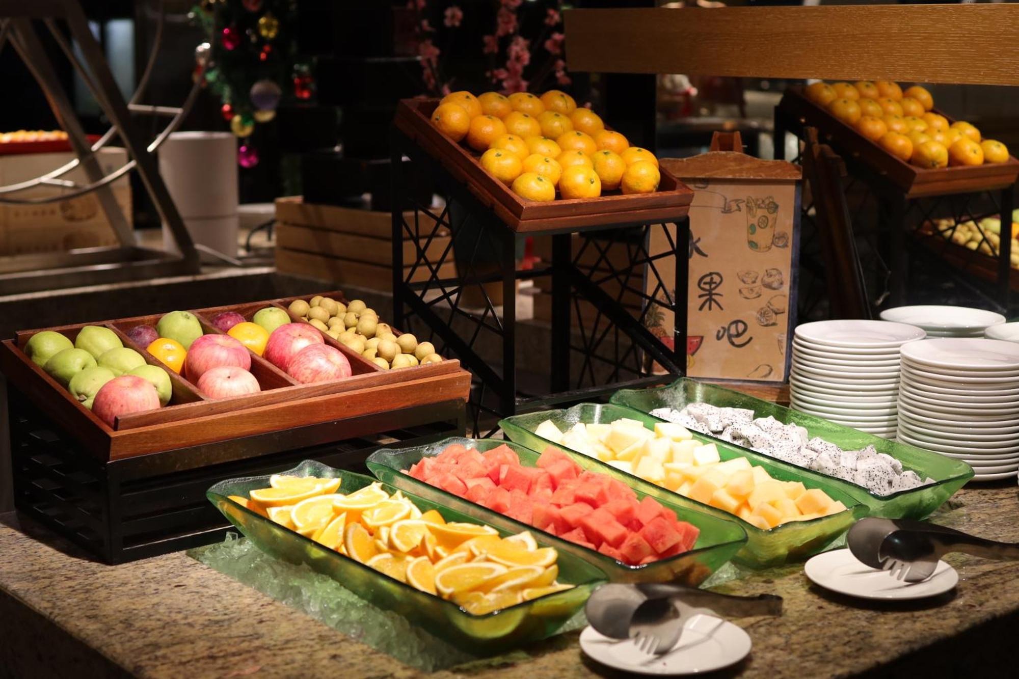Doubletree By Hilton Ningbo Beilun Hotel Exterior photo