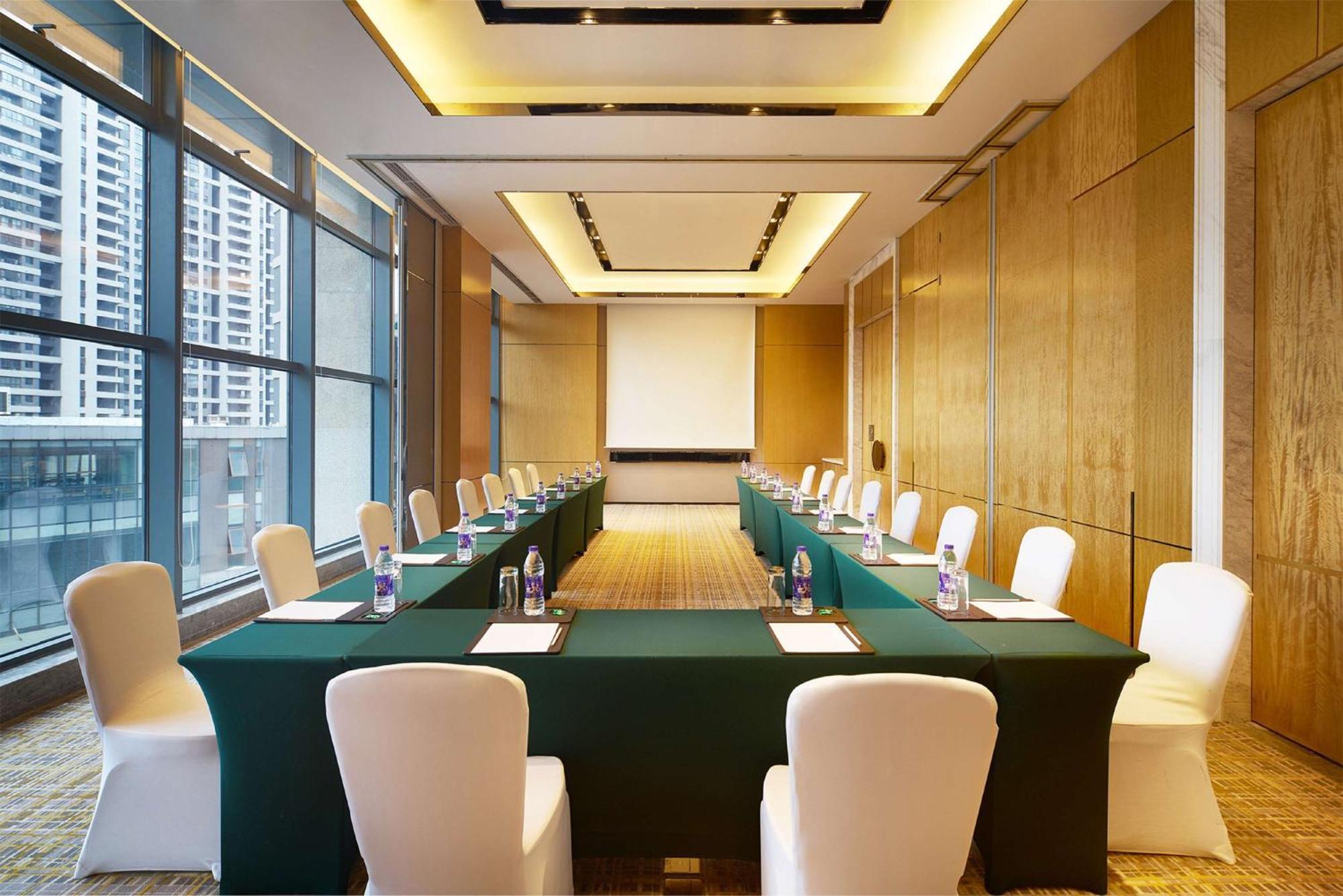 Doubletree By Hilton Ningbo Beilun Hotel Exterior photo