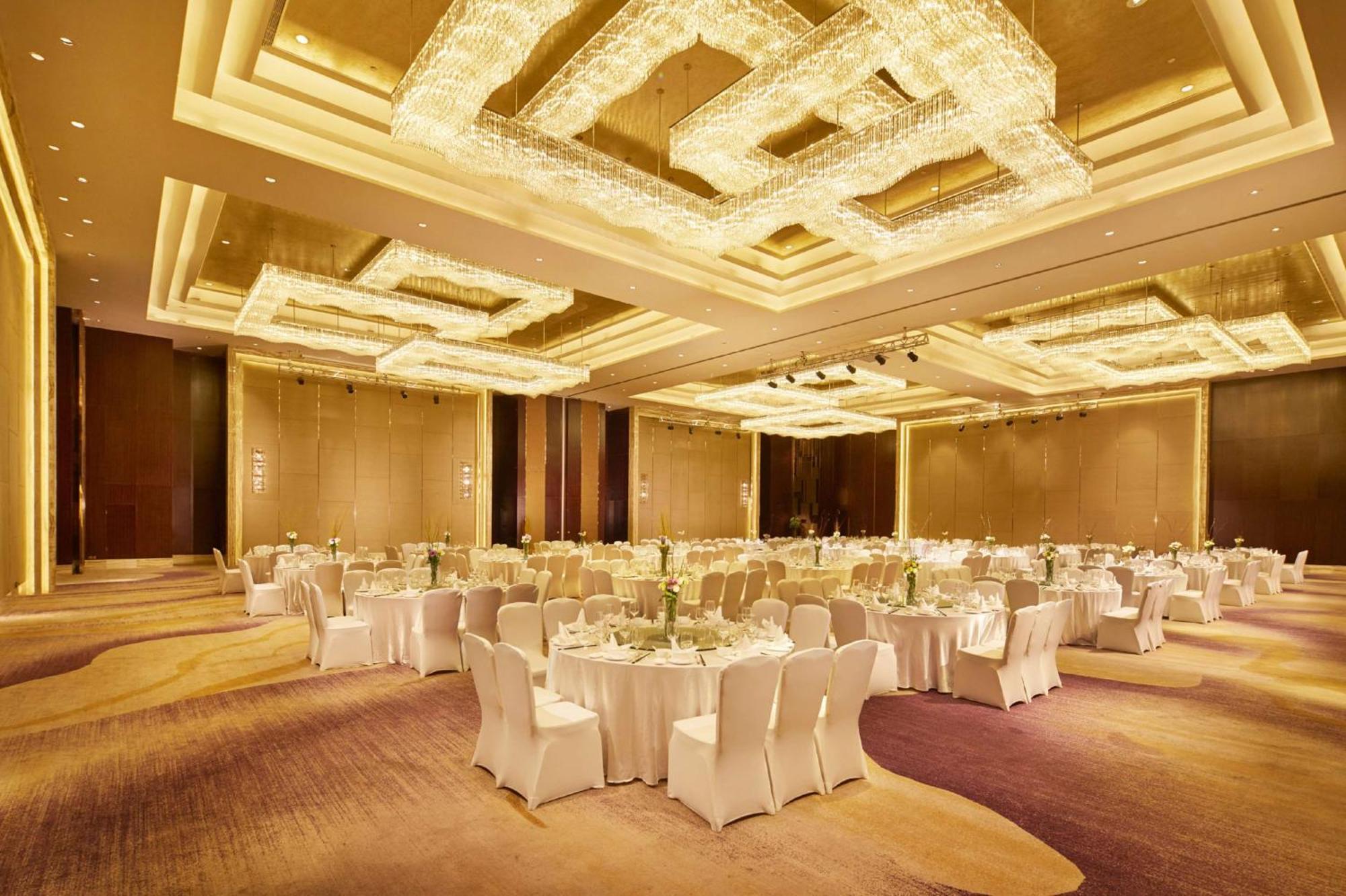 Doubletree By Hilton Ningbo Beilun Hotel Exterior photo