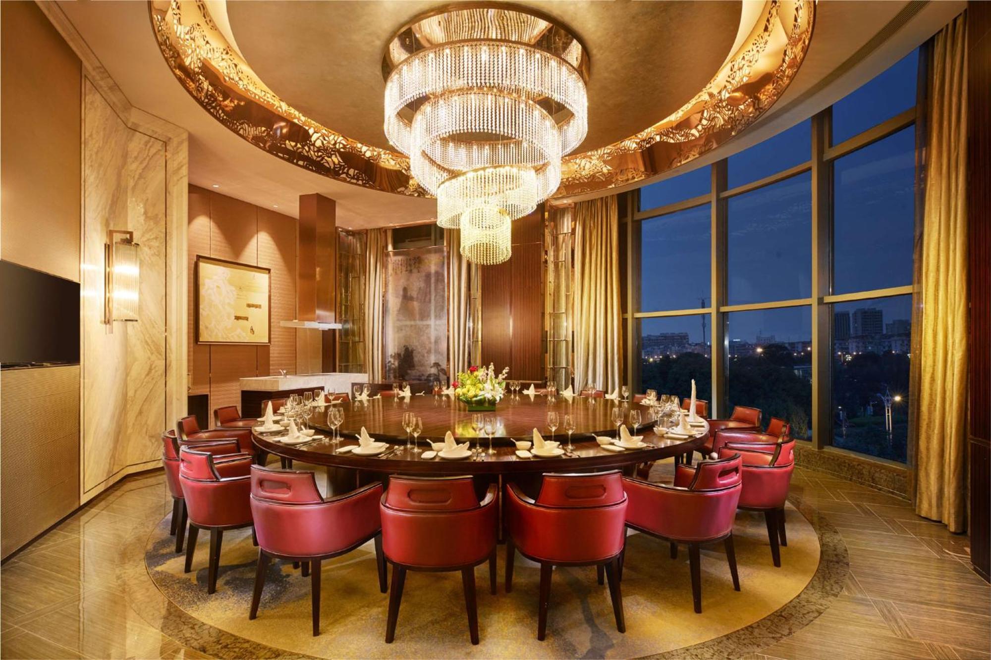 Doubletree By Hilton Ningbo Beilun Hotel Exterior photo