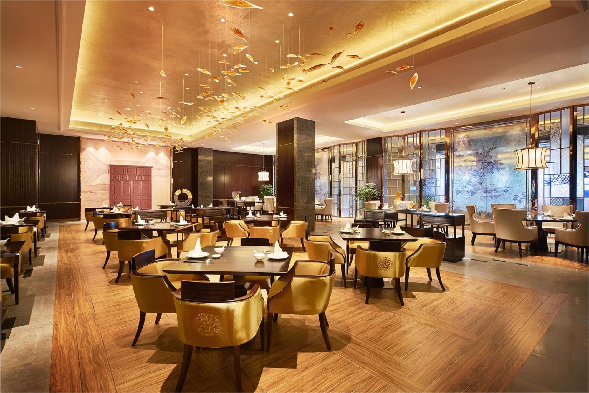 Doubletree By Hilton Ningbo Beilun Hotel Exterior photo