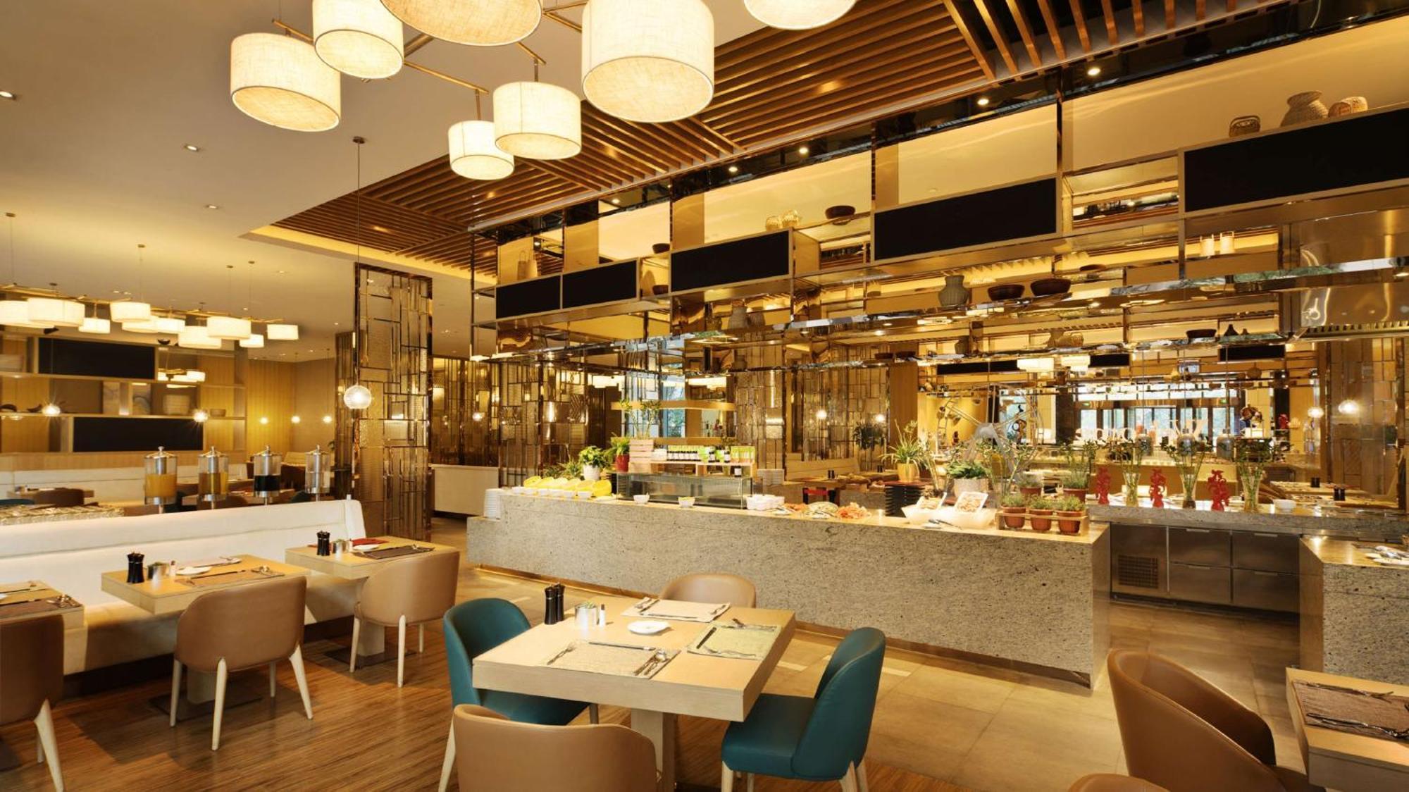 Doubletree By Hilton Ningbo Beilun Hotel Exterior photo