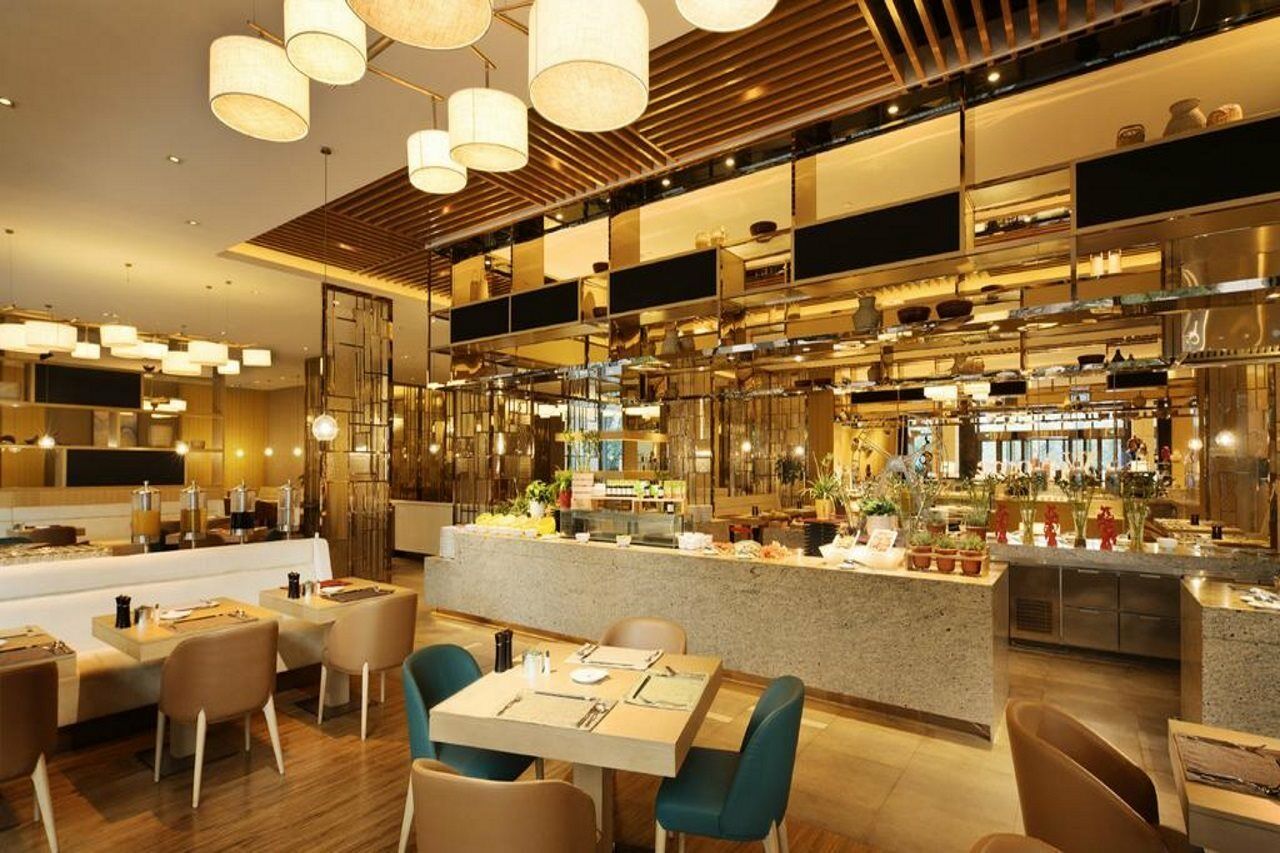 Doubletree By Hilton Ningbo Beilun Hotel Exterior photo